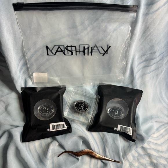 LASHIFY 14 1618 Eyelash Set + Bronze Applicator Tweezers